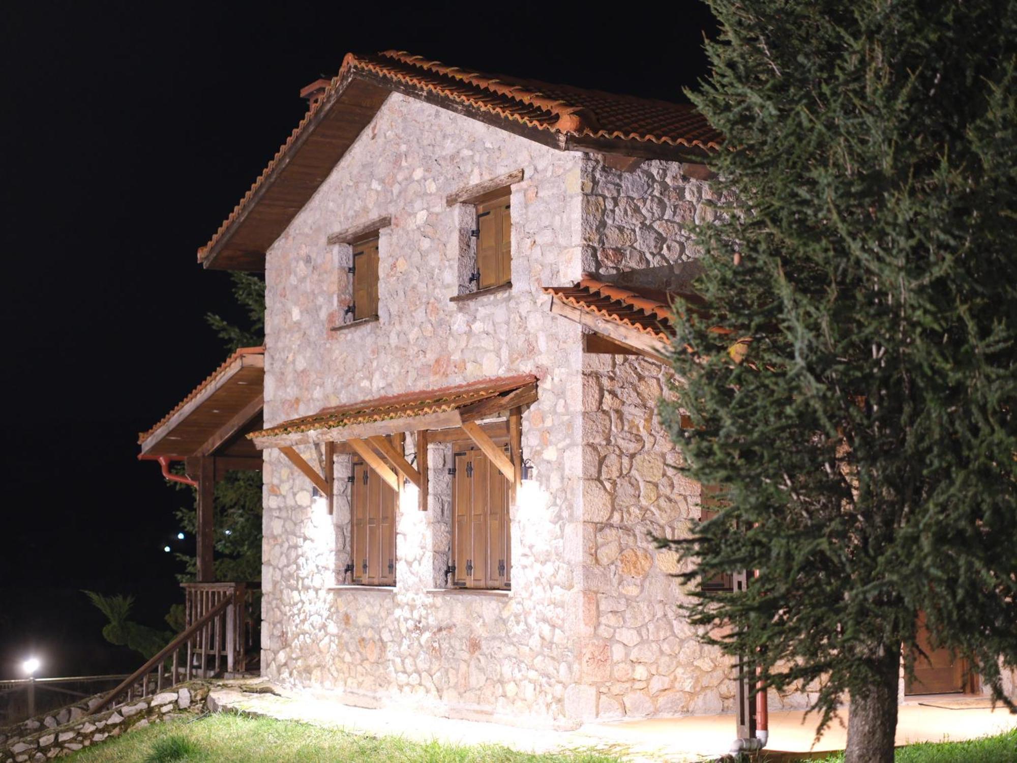 Mont Valley Boutique Chalets Αράχωβα Εξωτερικό φωτογραφία