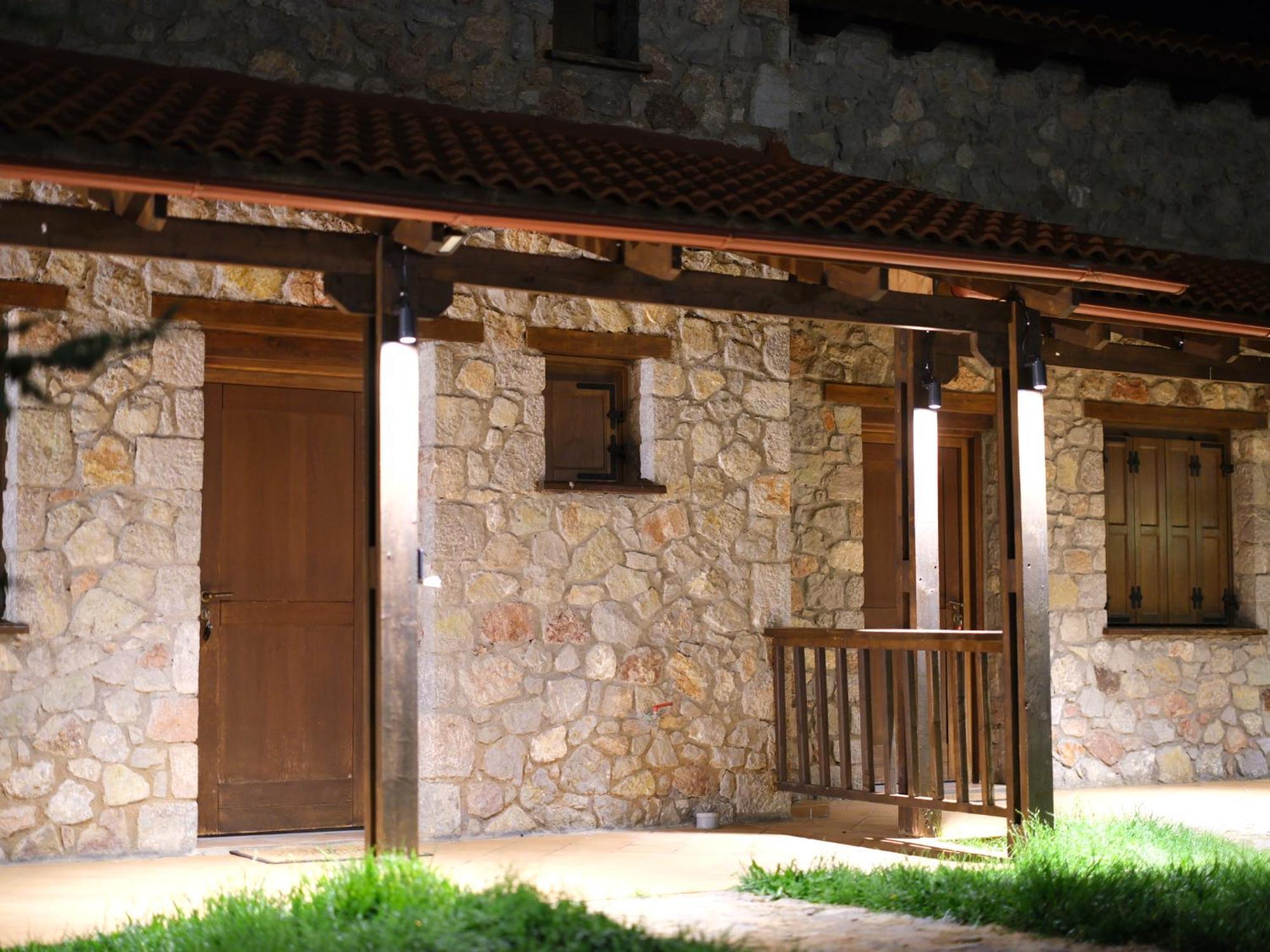 Mont Valley Boutique Chalets Αράχωβα Εξωτερικό φωτογραφία