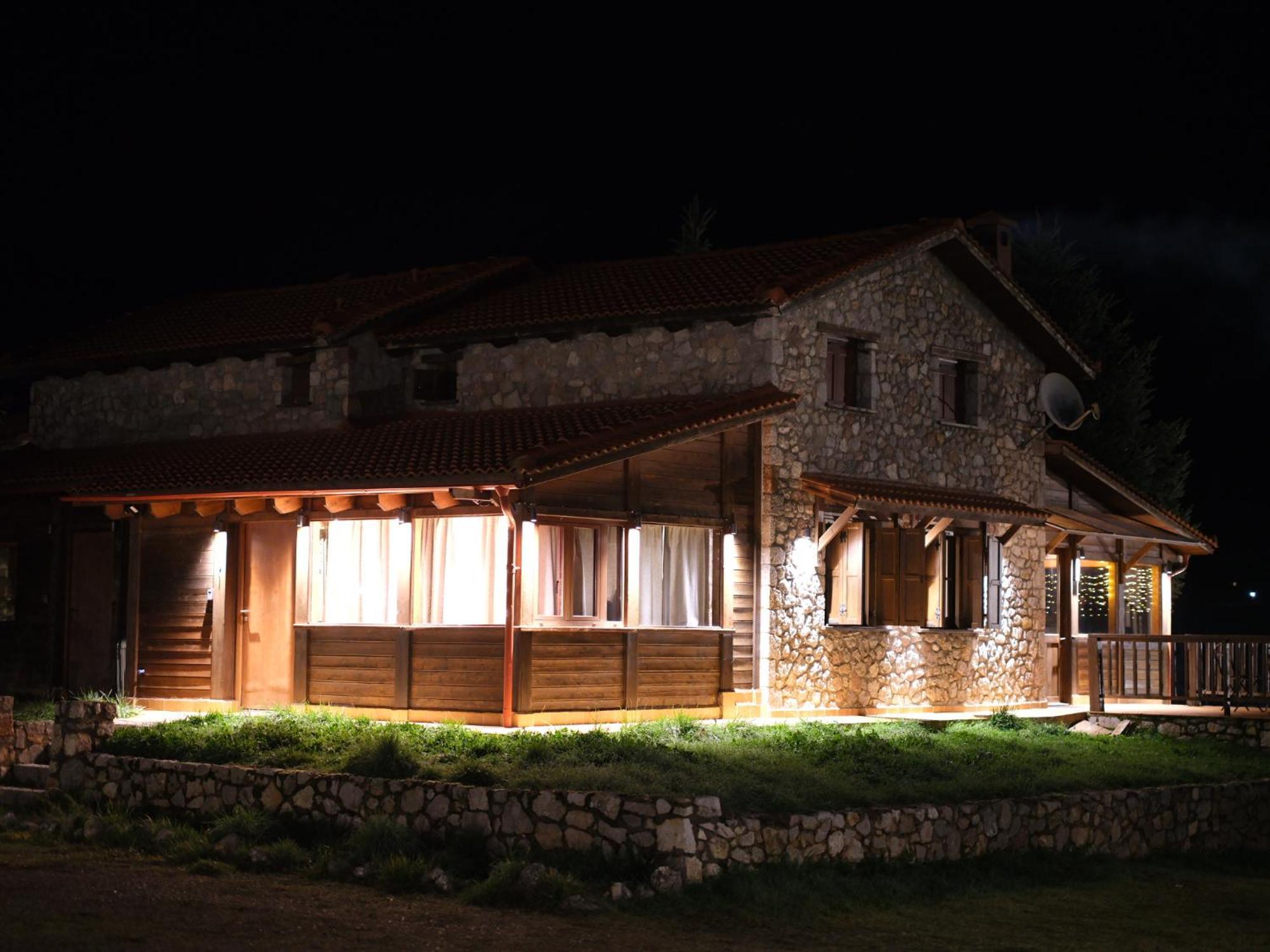 Mont Valley Boutique Chalets Αράχωβα Εξωτερικό φωτογραφία