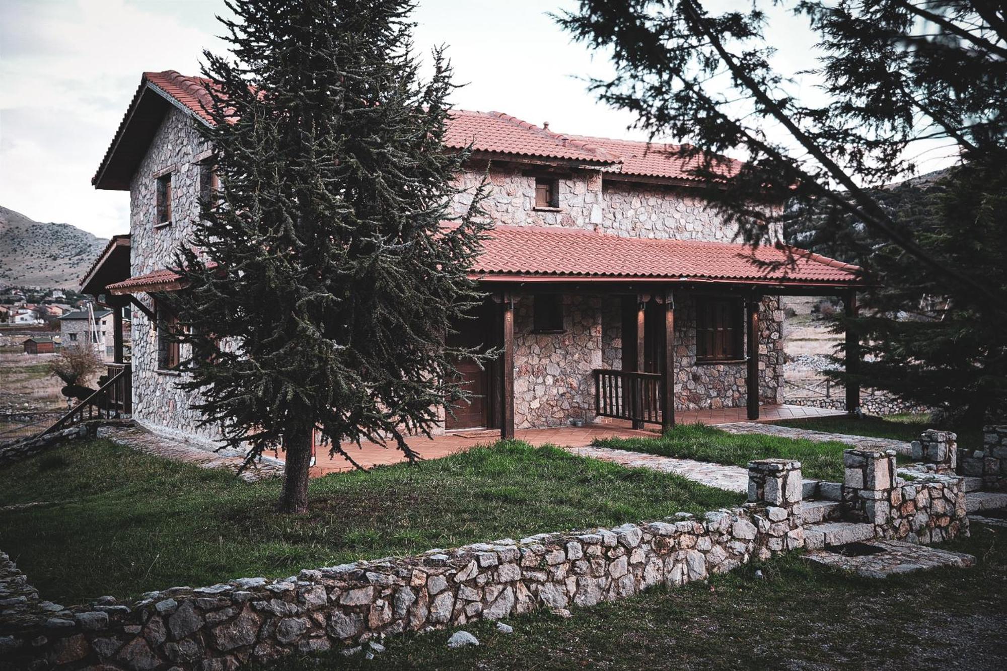 Mont Valley Boutique Chalets Αράχωβα Εξωτερικό φωτογραφία