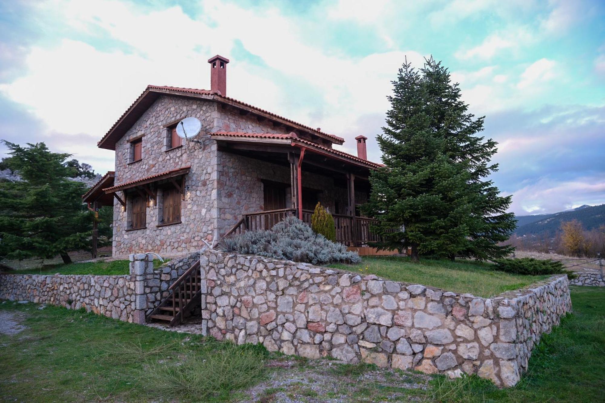 Mont Valley Boutique Chalets Αράχωβα Εξωτερικό φωτογραφία