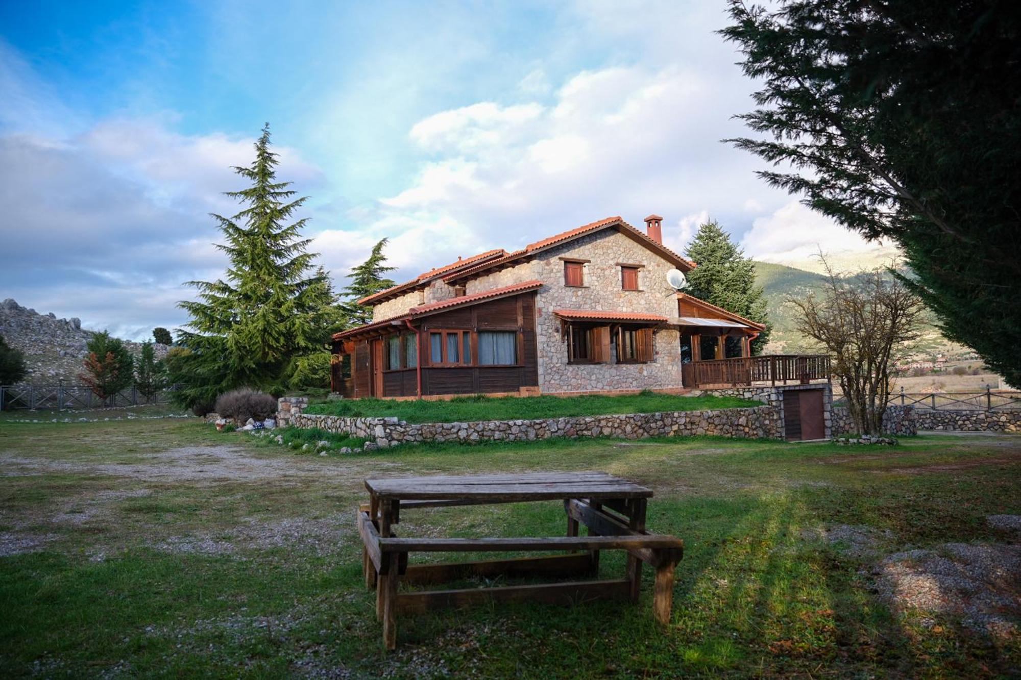Mont Valley Boutique Chalets Αράχωβα Εξωτερικό φωτογραφία