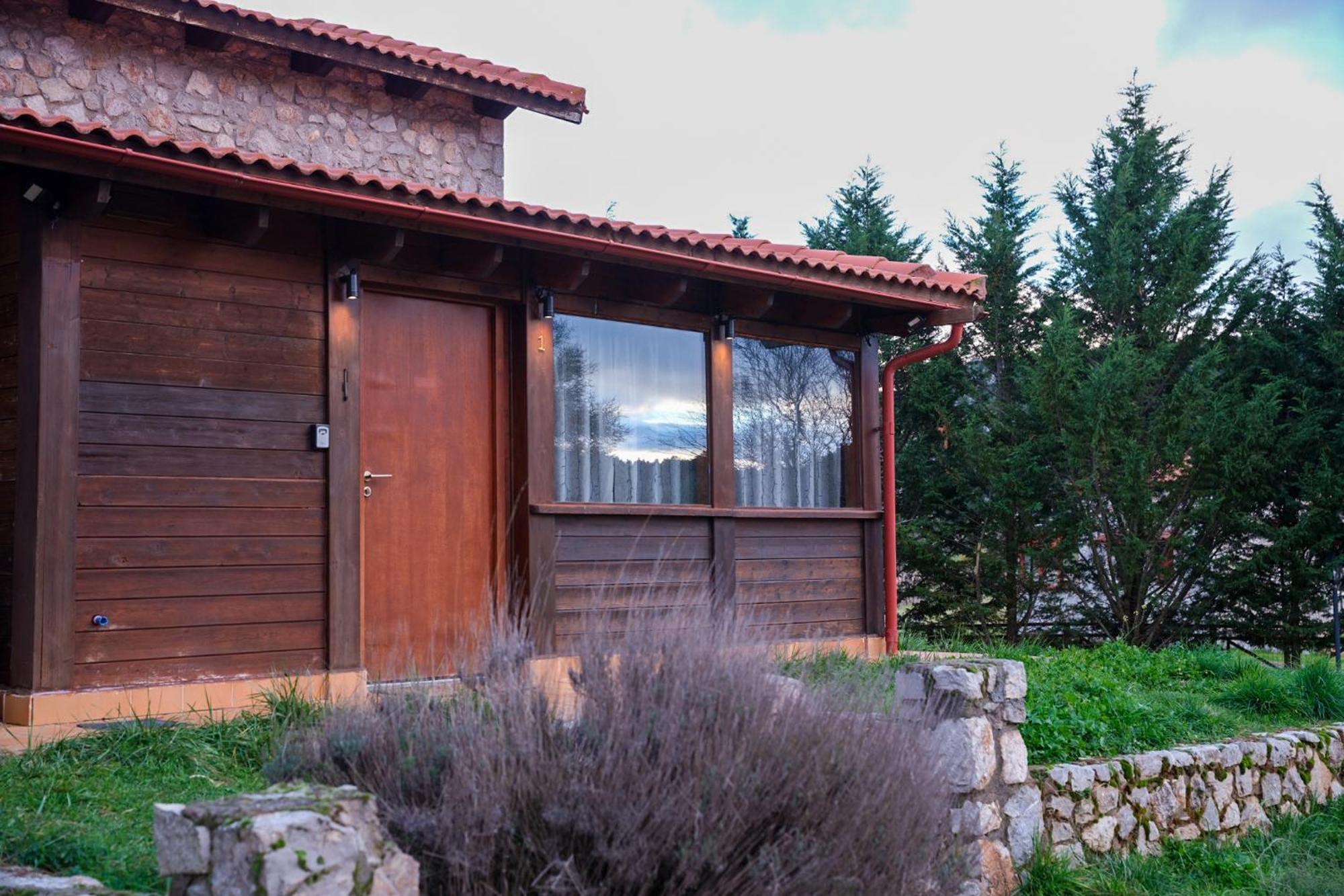 Mont Valley Boutique Chalets Αράχωβα Εξωτερικό φωτογραφία